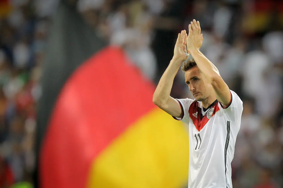 3k7p0949-jpg333761911245109803