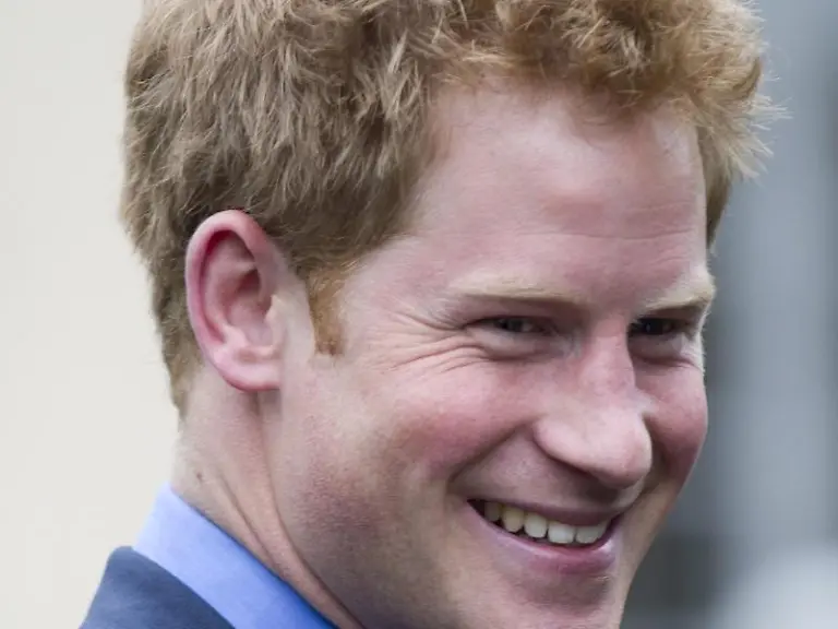 Prinz-Harry-verfolgen-die-Erinnerungen-an-den-Krieg