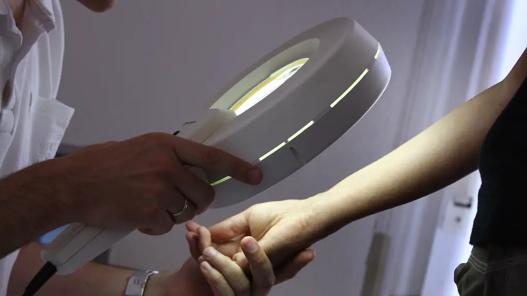 3jyx5504-jpg5092838925142581929