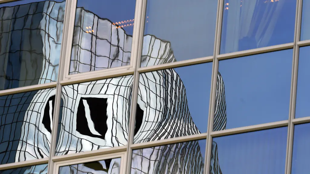 3jr70029-jpg6139467501517293167