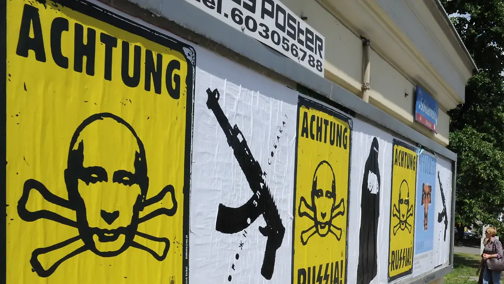 3289E600546D1313-jpg4905677715490464792