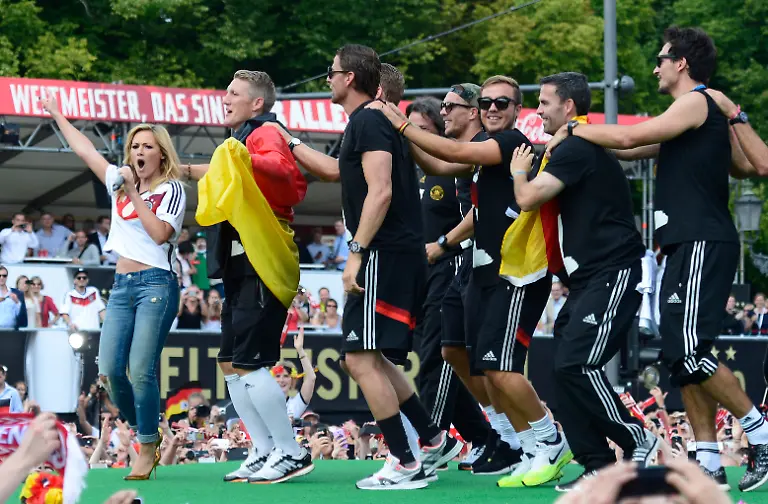 3289DE001C45C765-jpg6018660172672274324