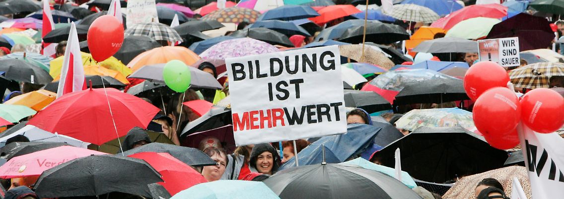 Die Erzieherinnen wollen, dass ihre Arbeit anerkannt und nicht unterbezahlt wird.