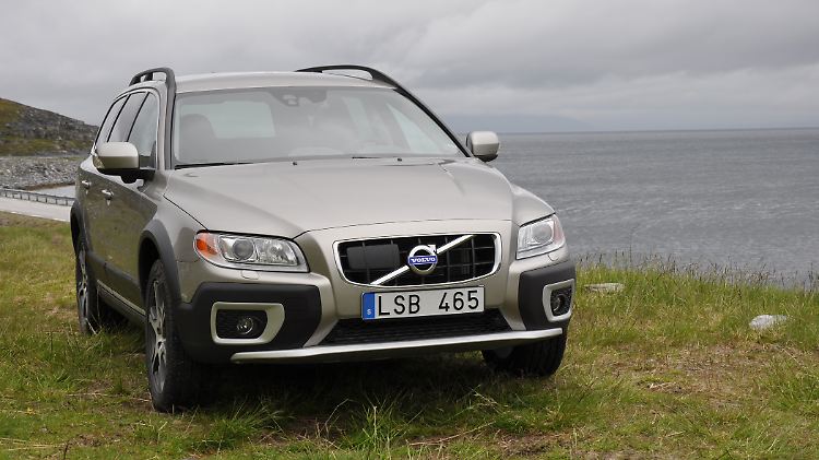 Der XC70 ist einer, der ein wenig SUV kann ohne einer zu sein - eine Alternative eben.