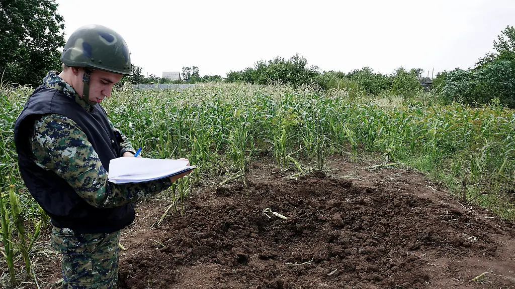 3joj2406-jpg143454104902756653