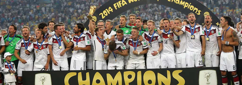 Bild zum Thema Fußball-Nationalmannschaft