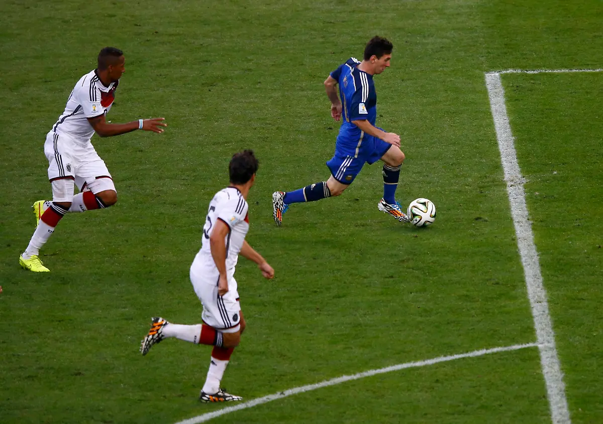 2014-07-13T201501Z-1133057749-TB3EA7D1MW6QU-RTRMADP-3-SOCCER-WORLD-M64-GER-ARG-JPG2575483113341475202