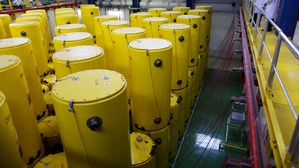 3jjh0215-jpg8256406359621366996