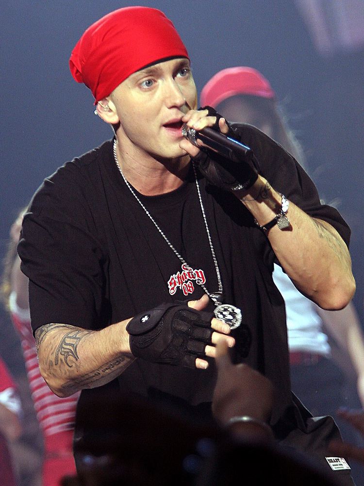 Eminem ist einer der vielen populären Künstler, die bei Universal Music unter Vertrag sind.