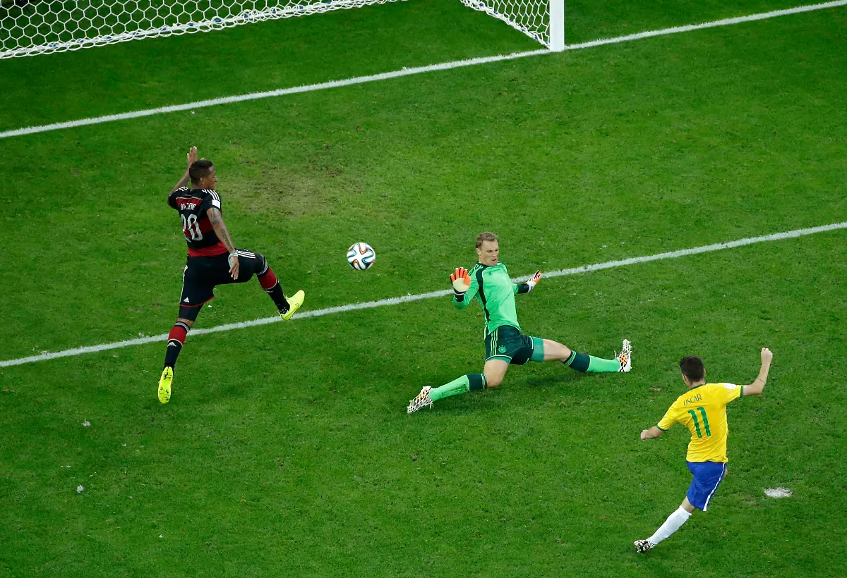 2014-07-08T220257Z-973775880-TB3EA781RW4K4-RTRMADP-3-SOCCER-WORLD-M61-BRA-GER-JPG6852431229723601164