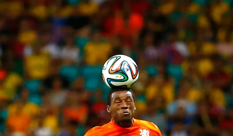 2014-07-05T203329Z-171466025-TB3EA751NR7G7-RTRMADP-3-SOCCER-WORLD-M59-NED-CRC-JPG3542401438837817805