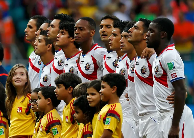 2014-07-05T200334Z-843413267-TB3EA751MDBE5-RTRMADP-3-SOCCER-WORLD-M59-NED-CRC-JPG2402157709613857251