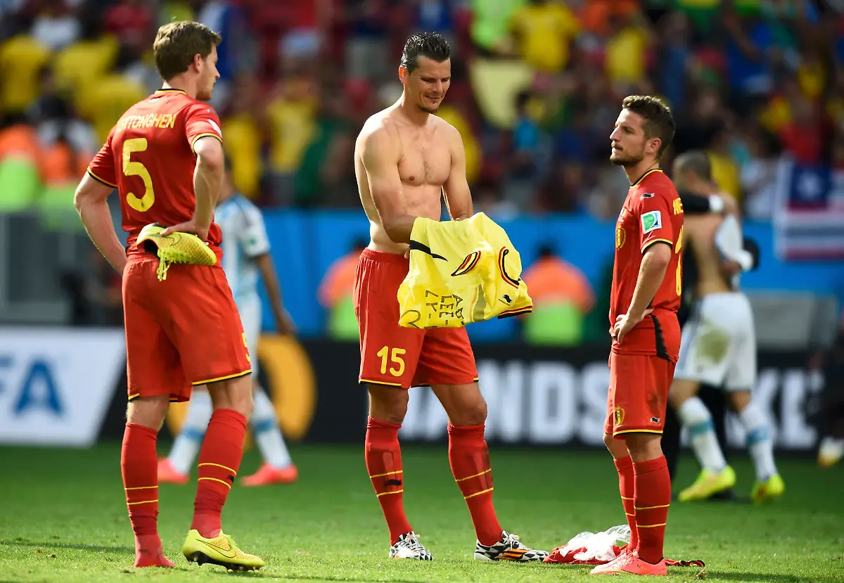 2014-07-05T183308Z-1429641801-TB3EA751I6JBQ-RTRMADP-3-SOCCER-WORLD-M60-ARG-BEL-JPG1868813494977374191