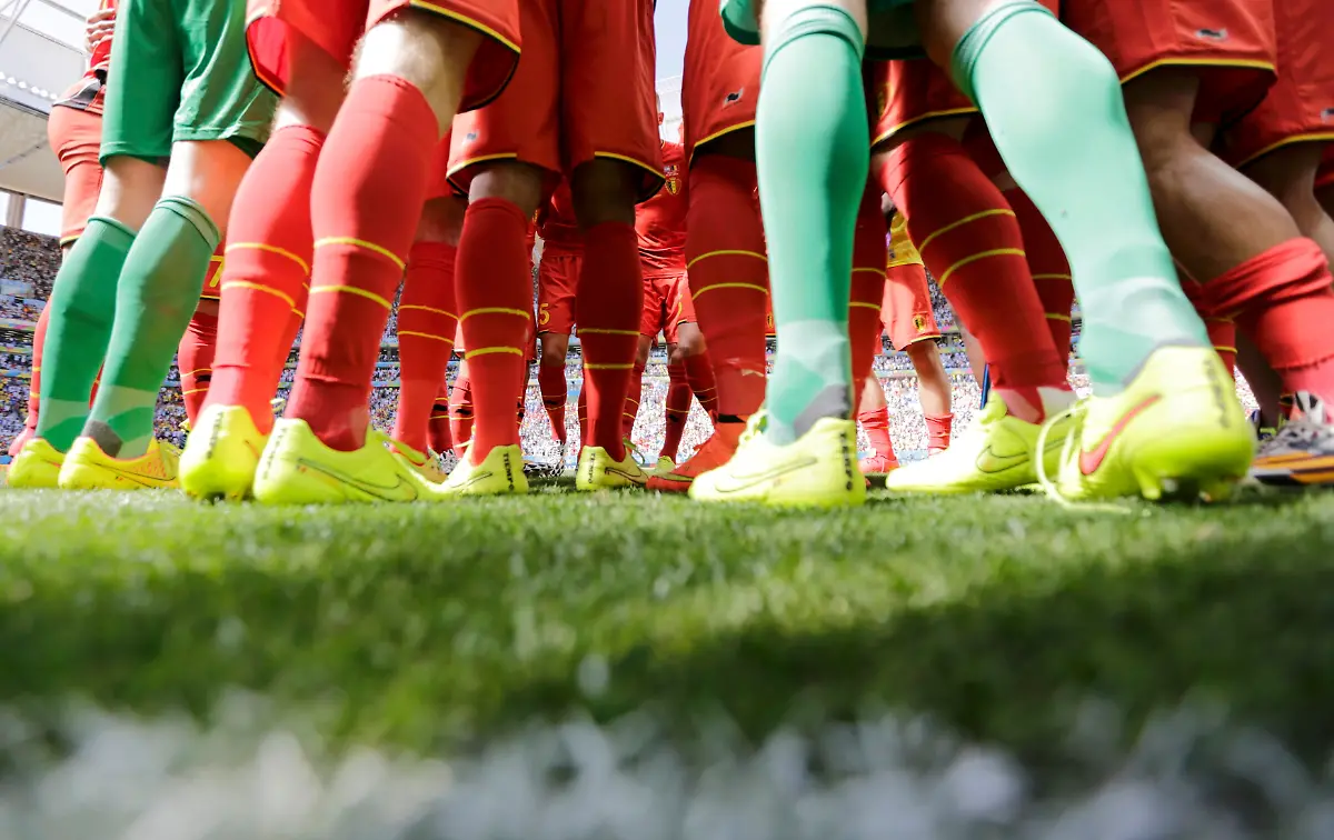 2014-07-05T164240Z-1762442131-TB3EA751D2E4H-RTRMADP-3-SOCCER-WORLD-M60-ARG-BEL-JPG3739666577186635172