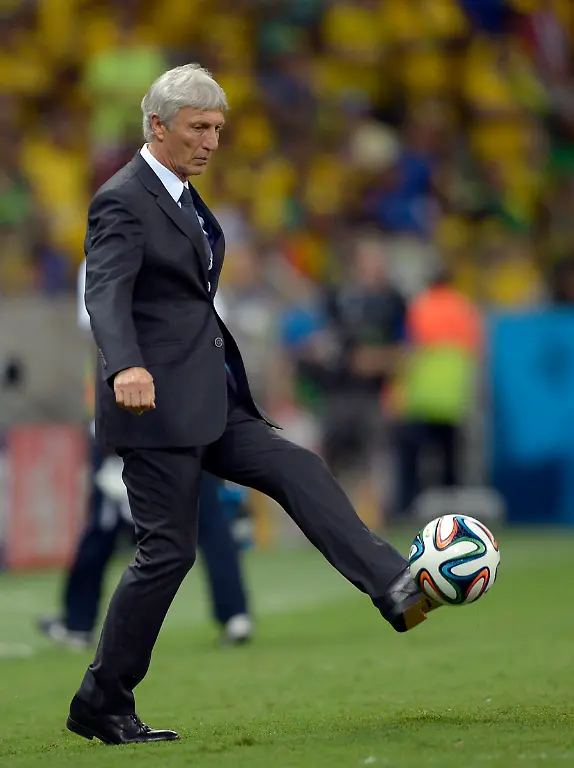 3289C800E3262163-jpg4067141630684348723