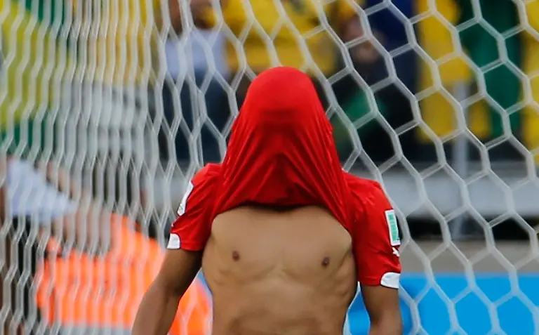 2014-06-28T191711Z-839471409-TB3EA6S1K888C-RTRMADP-3-SOCCER-WORLD-M49-BRA-CHI-JPG8224826071129254136