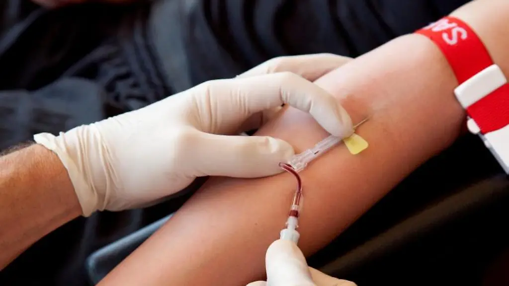 Ein-paar-Tropfen-Blut-reichen-Mittels-Gentest-laesst-sich-abschaetzen-welche-Eigenschaften-die-am-Medikamententransport-beteiligten-Proteine-im-Koerper-eines-Patienten-haben