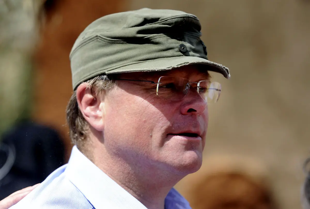 3jgd5809-jpg5104300973533453366