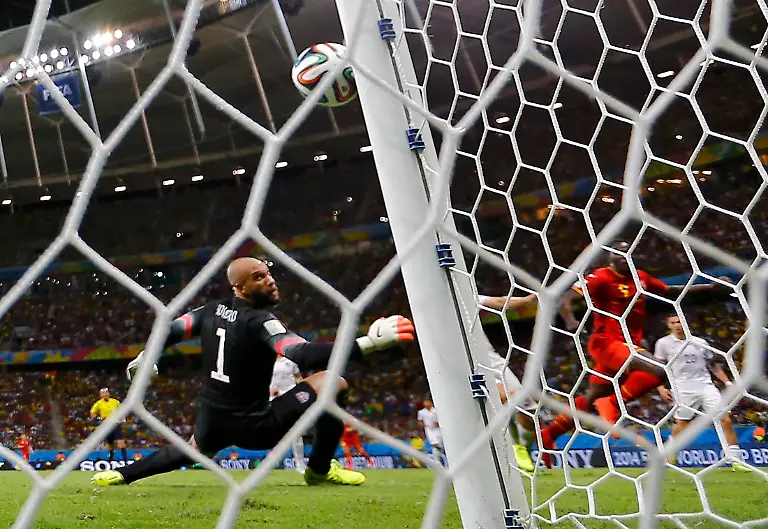 2014-07-01T221731Z-858193310-TB3EA711SKOGV-RTRMADP-3-SOCCER-WORLD-M56-BEL-USA-JPG1877046796136288848