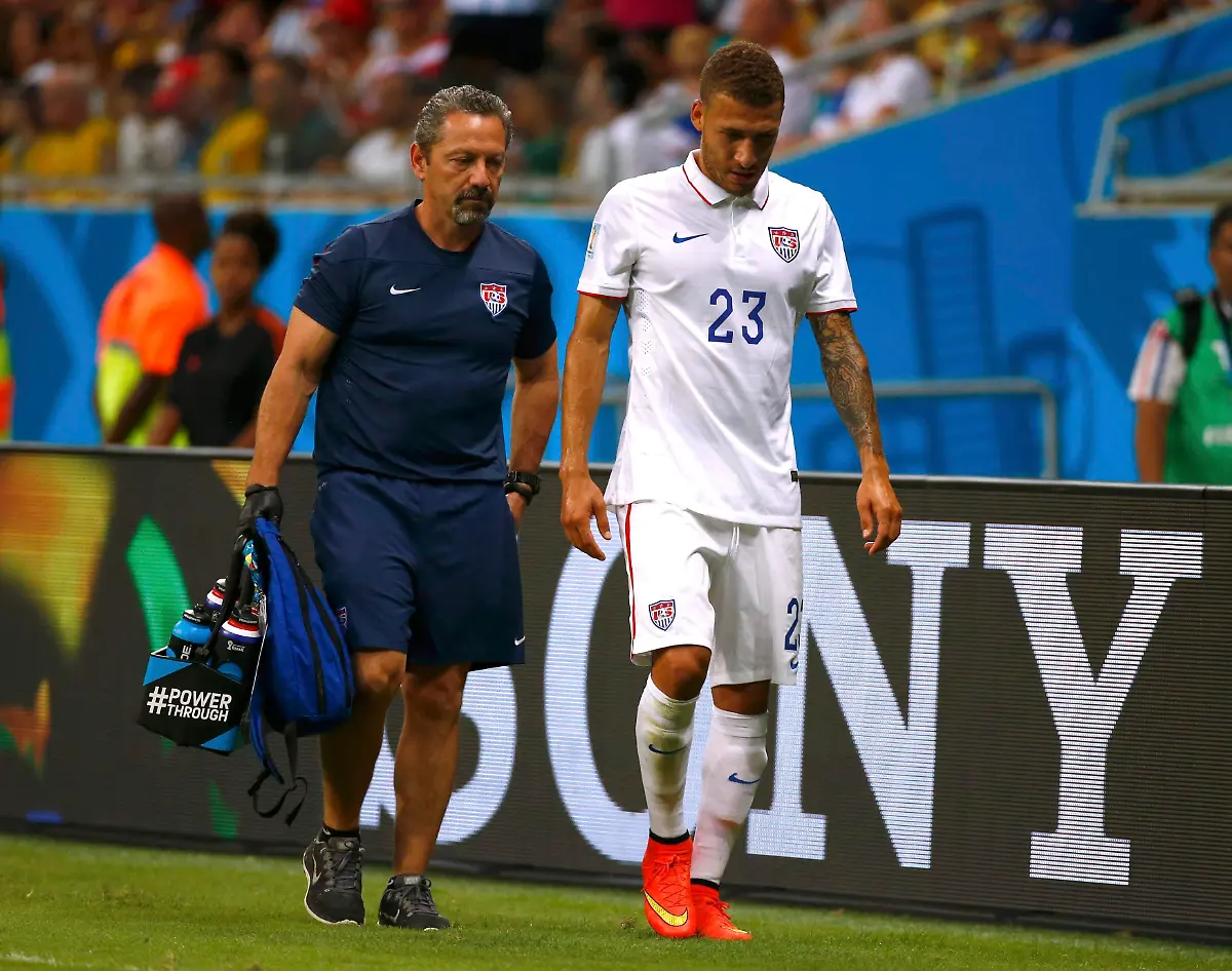 2014-07-01T203759Z-587667057-TB3EA711NY5CS-RTRMADP-3-SOCCER-WORLD-M56-BEL-USA-JPG1970563224108942583