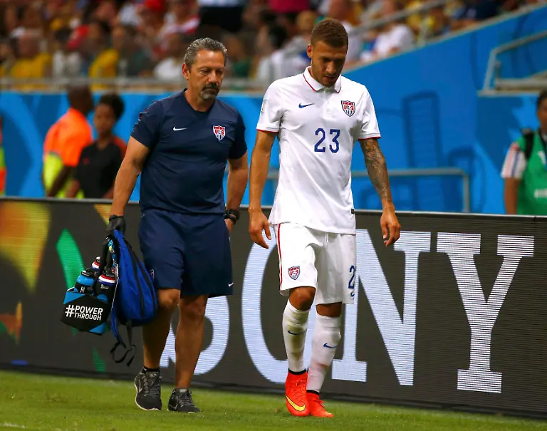 2014-07-01T203759Z-587667057-TB3EA711NY5CS-RTRMADP-3-SOCCER-WORLD-M56-BEL-USA-JPG1970563224108942583