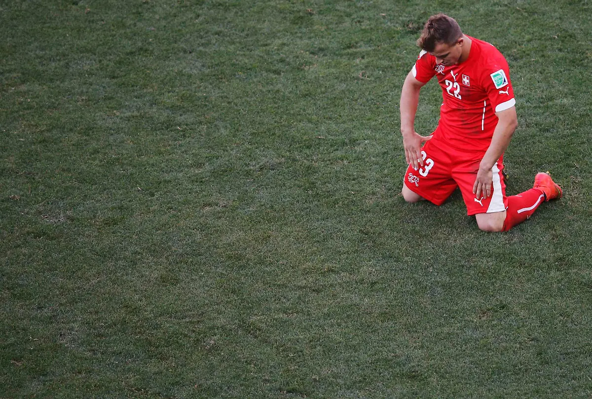 2014-07-01T185013Z-281569390-TB3EA711GEDU1-RTRMADP-3-SOCCER-WORLD-M55-ARG-SUI-JPG7958880041426679795