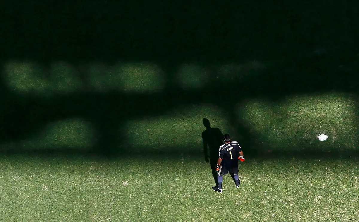 2014-07-01T161542Z-1012934181-TB3EA711BTCVI-RTRMADP-3-SOCCER-WORLD-M55-ARG-SUI-JPG7599921538242587000