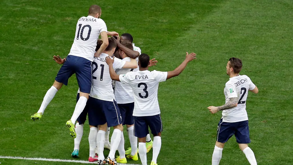 3289BC00C611954C-jpg8076943525553974038