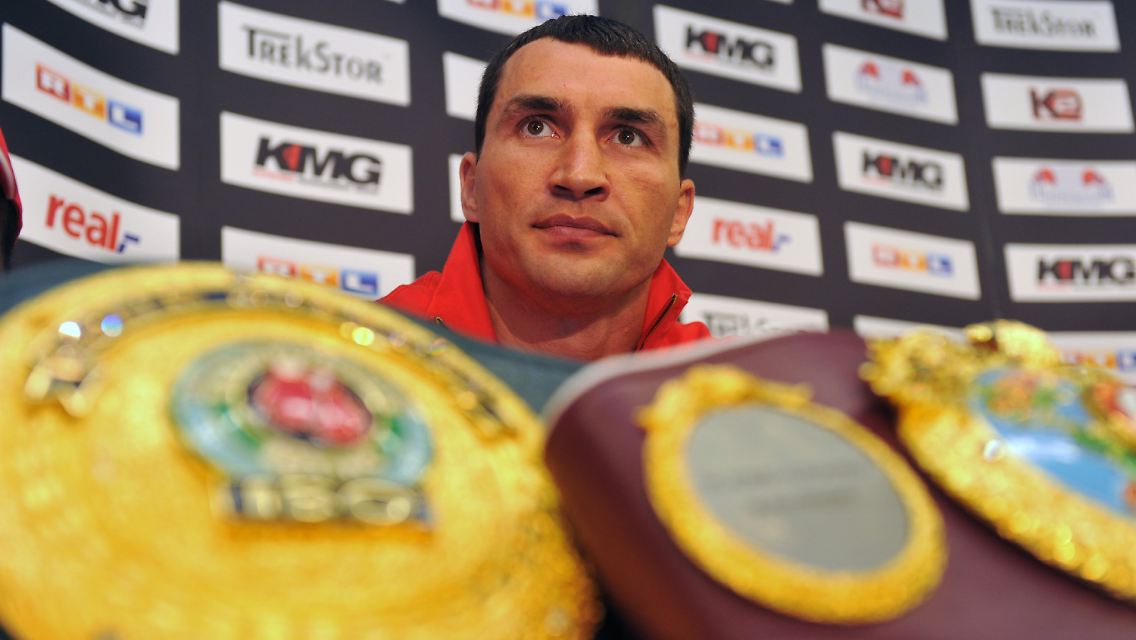 Wladimir Klitschko ist gerüstet für den Freiluftkampf auf Schalke.