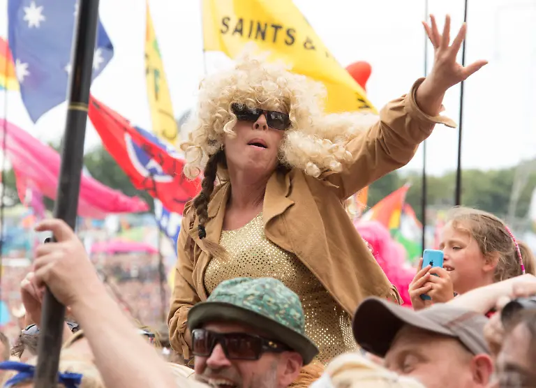 3289BA00DB63A99D-jpg688091195172681658