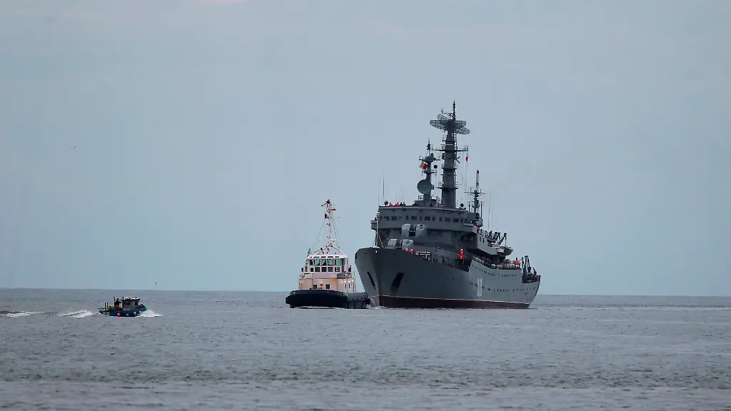 2014-06-30T104422Z-1228406476-PM1EA6U0ZCO01-RTRMADP-3-UKRAINE-CRISIS-MISTRAL-JPG1778159026260107401