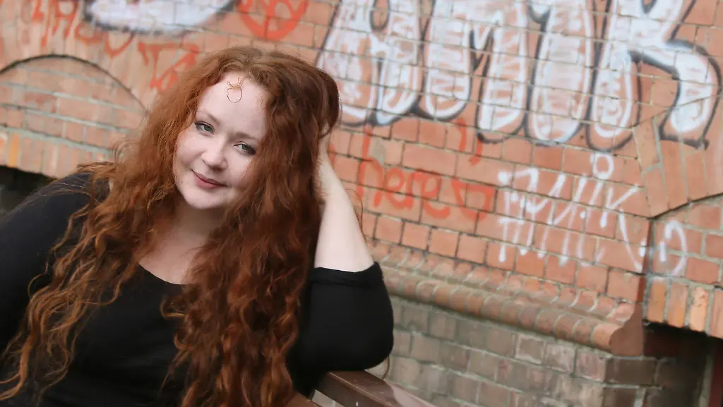 3je50642-jpg2271362762288810799