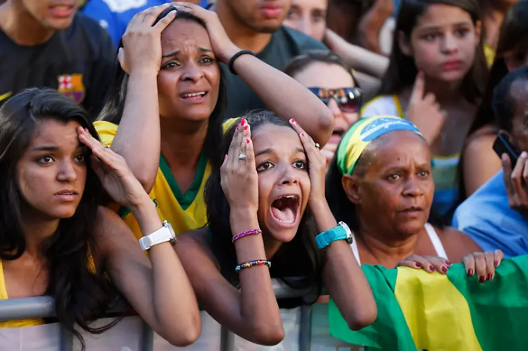 3289B80009E4D96C-jpg3987292734047461152