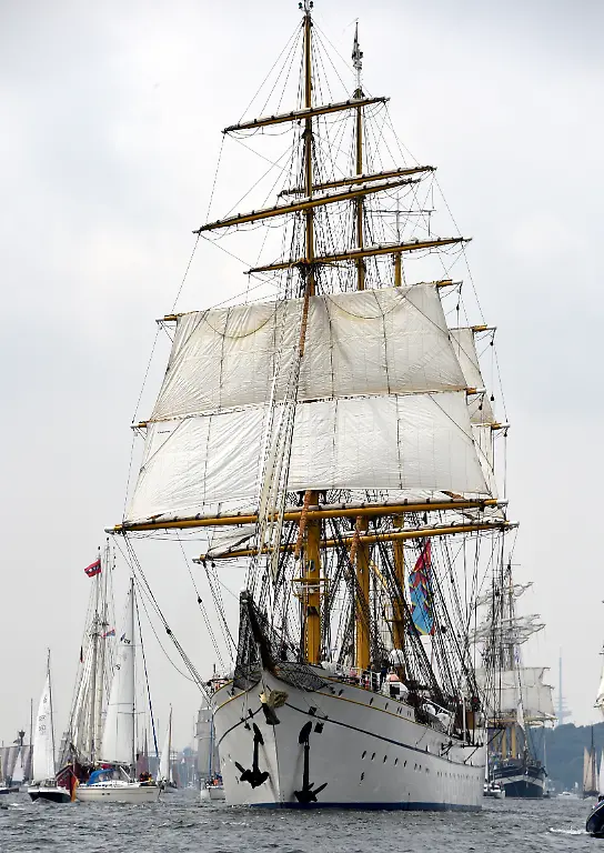 3289B8009B73B3EA-jpg3748609858066727722