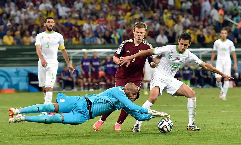 3289B40035DC0309-jpg3037041300184444922