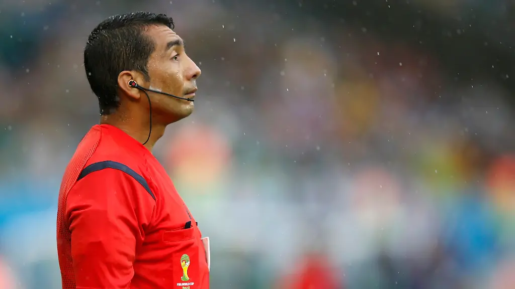 2014-06-13T170450Z-381804305-TB3EA6D1E2W7T-RTRMADP-3-SOCCER-WORLD-M02-MEX-CMR-JPG1969191557509690327