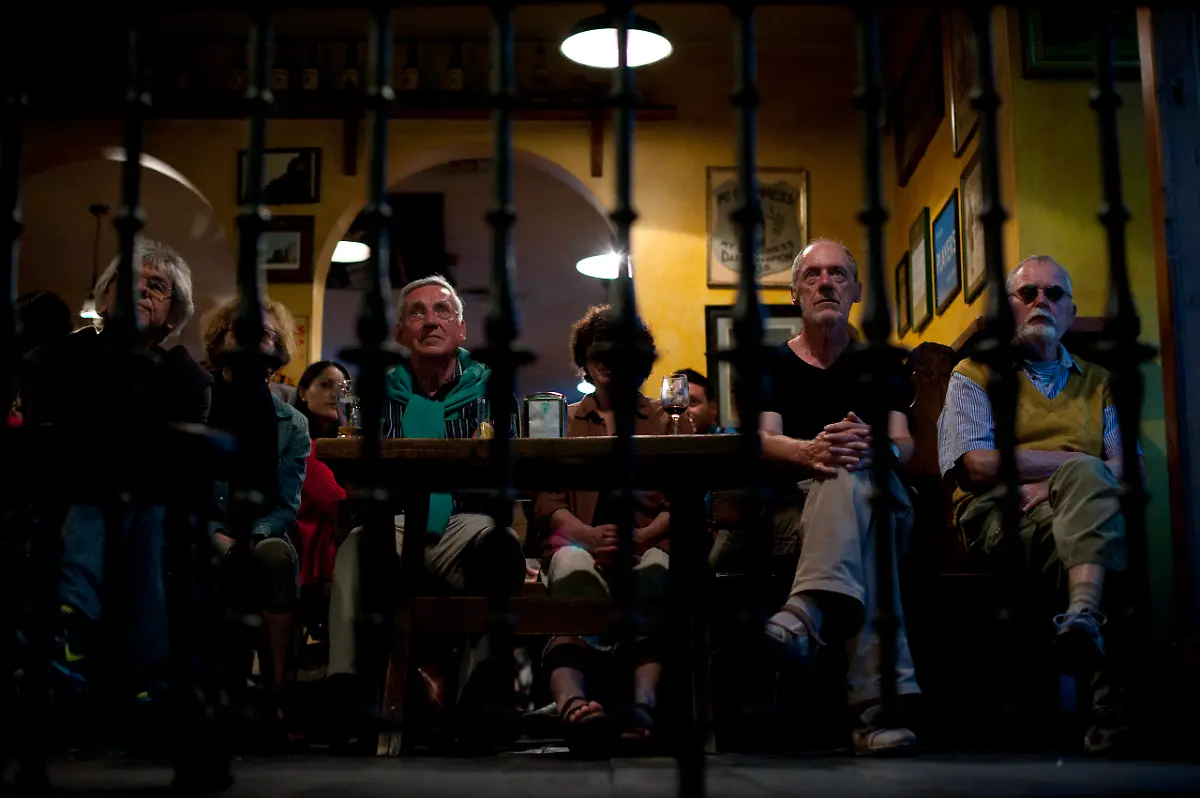 3289A400E321F028-jpg8712748054247060421