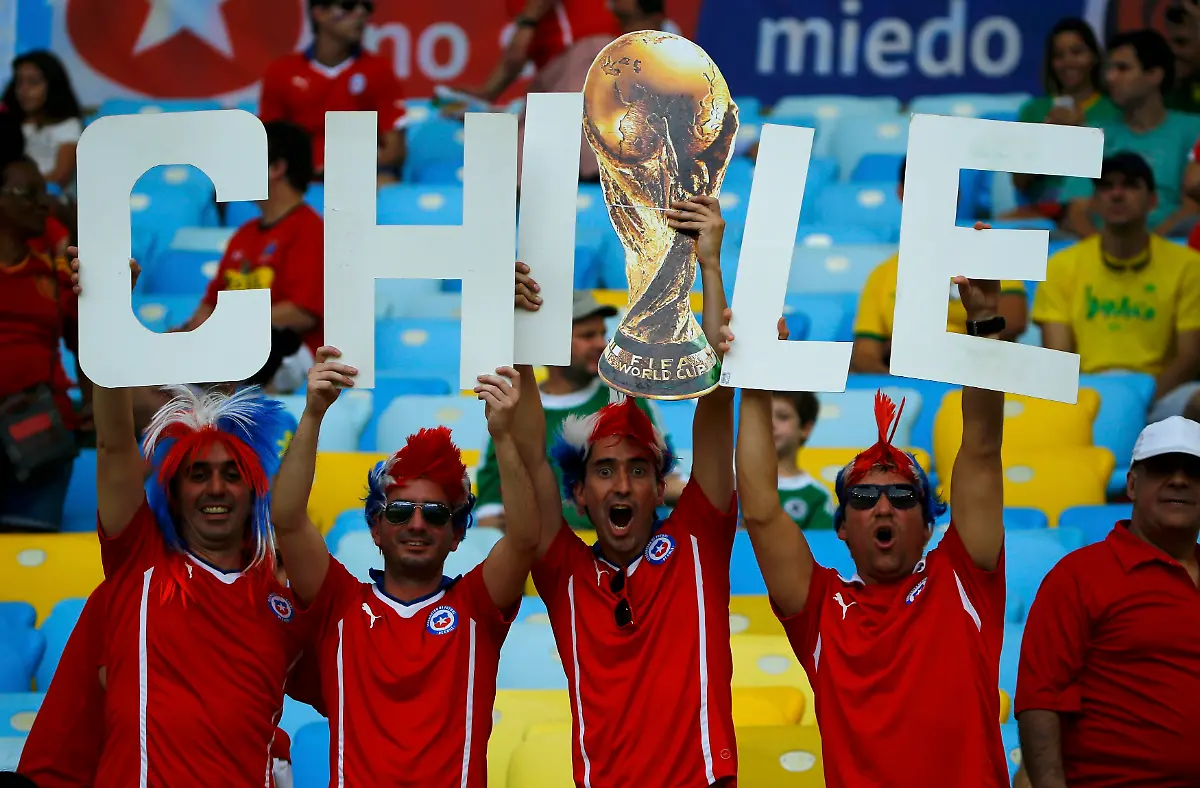 2014-06-18T212124Z-1623476075-GF2EA6I1MZW01-RTRMADP-3-SOCCER-WORLD-M19-ESP-CHI-JPG5510561808294721701