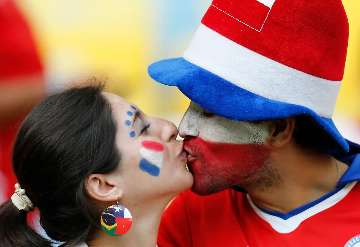 3289A40013D48A16-jpg4449669988280287660