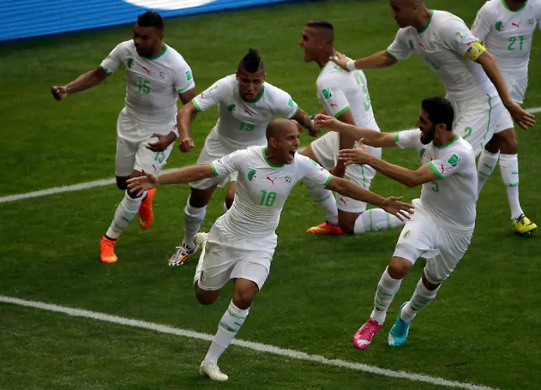 3289A200F89B64ED-jpg6627759264332394677