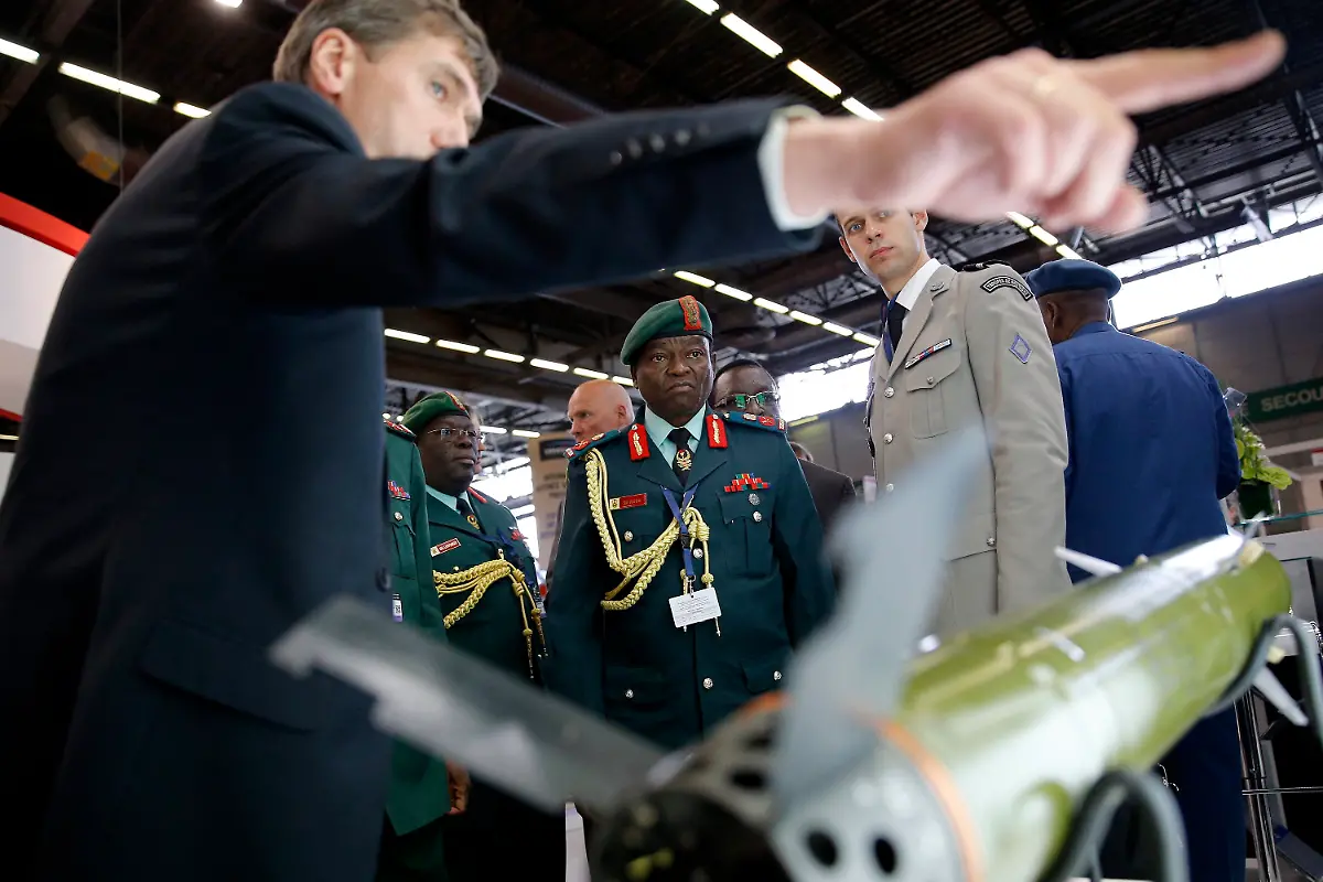 3j5r0105-jpg4142415485131087557