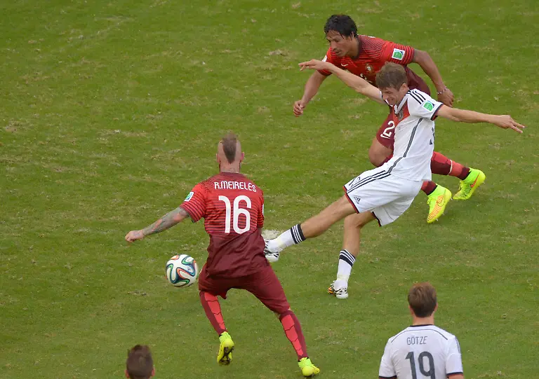 3j5v0128-jpg7005479158585751158