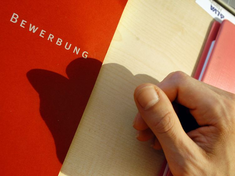 Die Bewerbungsmappe sollte vor allem fehlerfrei sein.