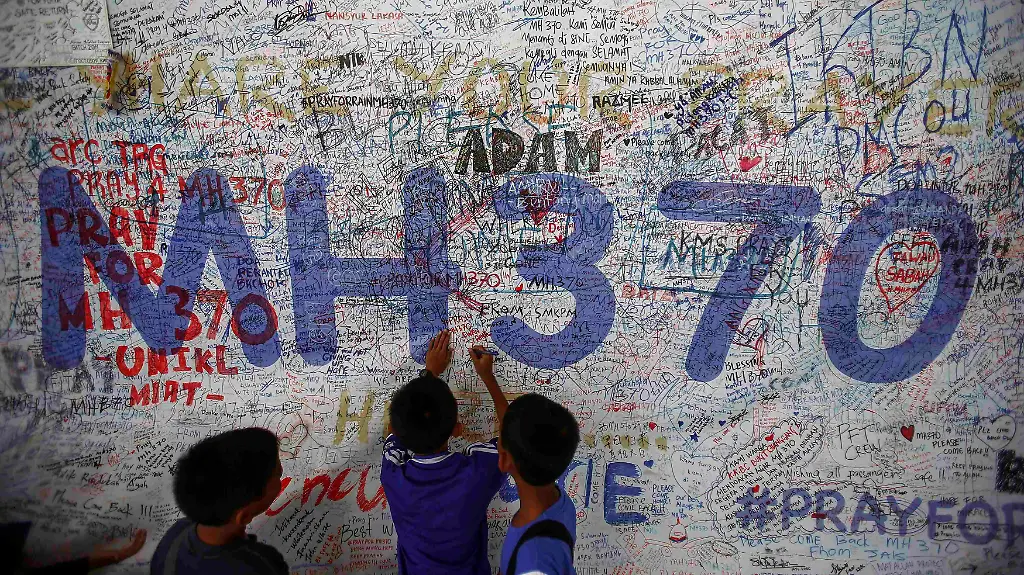 2014-06-14T104418Z-1297270510-GM1EA6E1FWX01-RTRMADP-3-MALAYSIA-JPG6068397155829084534