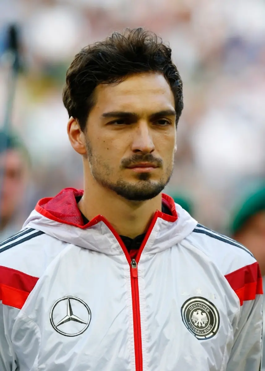 2014-06-11T073333Z-881735494-GF2EA6B0FZF0I-RTRMADP-3-SOCCER-WORLD-JPG658264860845476900