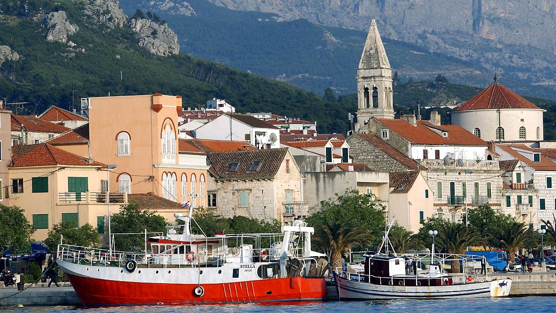 Makarska, die sogenannte Hauptstadt der 70 Kilometer langen kroatischen Riviera.
