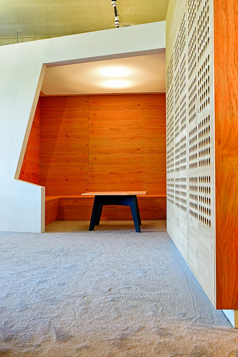 SoundCloud-HQ-Sitting4