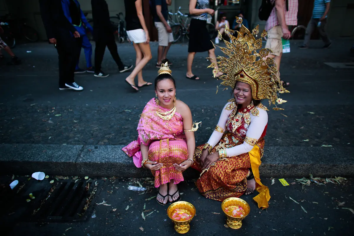 328990003F232653-jpg6638988018776728564