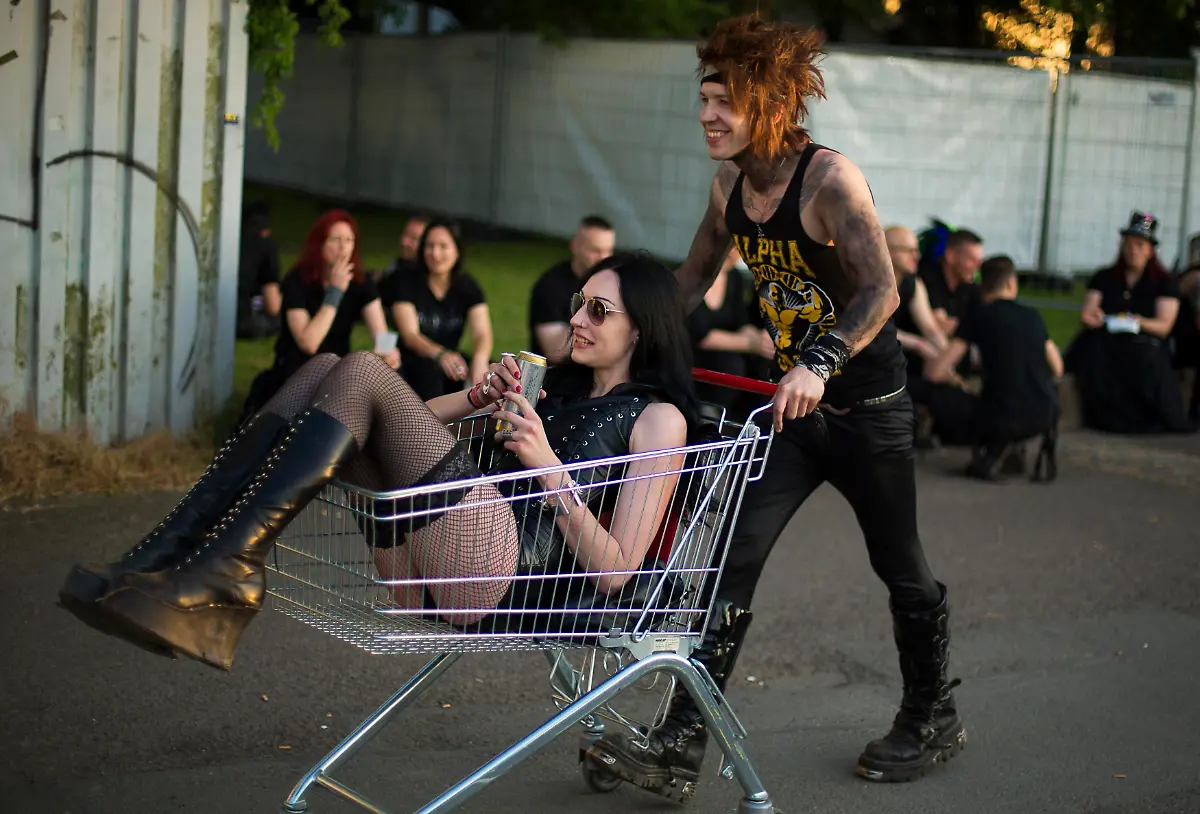 2014-06-06T215242Z-1104671500-GM1EA670EXD01-RTRMADP-3-GERMANY-JPG7708924912070471149