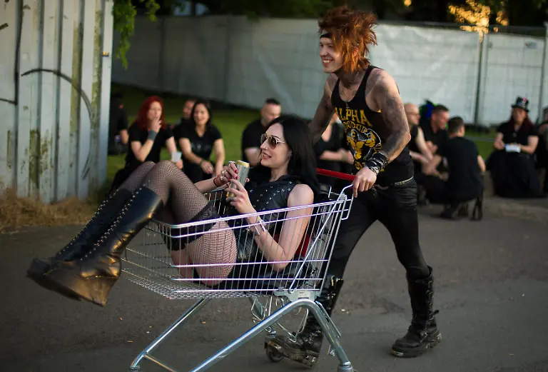 2014-06-06T215242Z-1104671500-GM1EA670EXD01-RTRMADP-3-GERMANY-JPG7708924912070471149